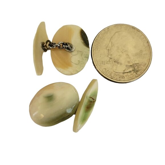 Shell Cufflink Buttons, M880 - Picture 3 of 4